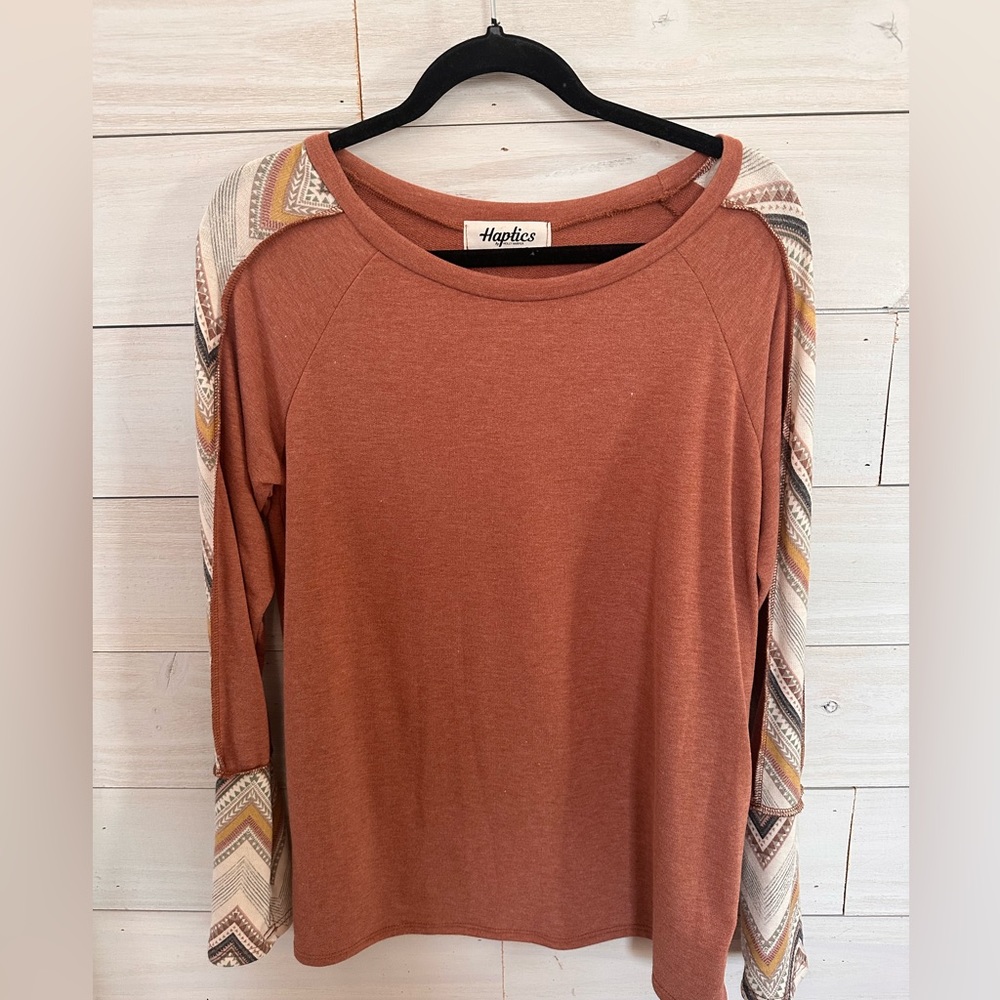 Haptics Top